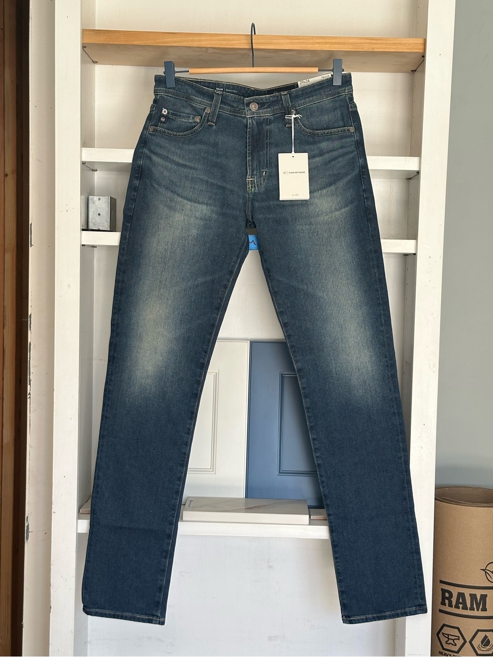 AG Adriano Goldschmied The Tellis Modern Slim Jeans Size 29 x 34